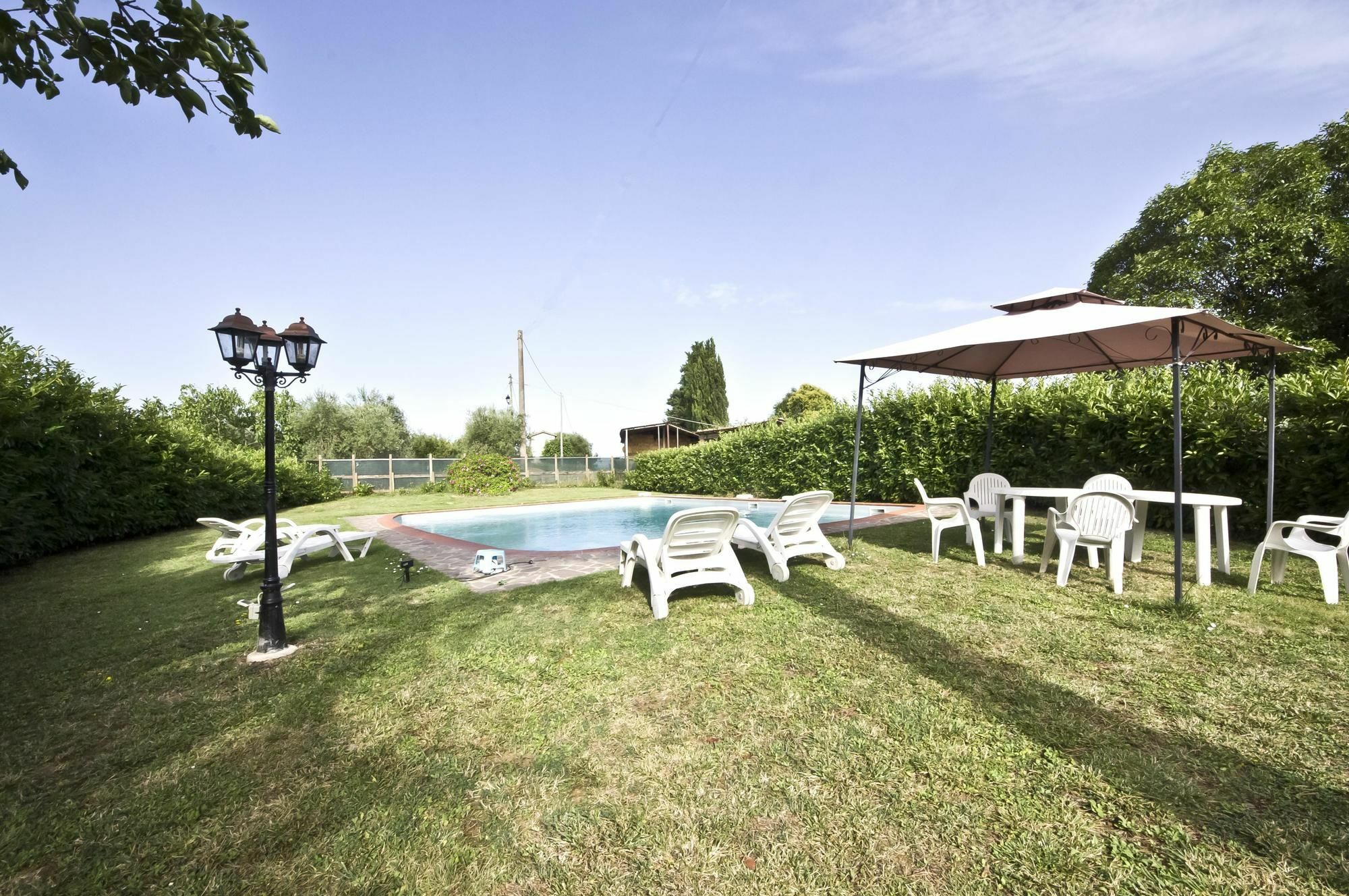 Agriturismo La Magione Quercegrossa Екстер'єр фото